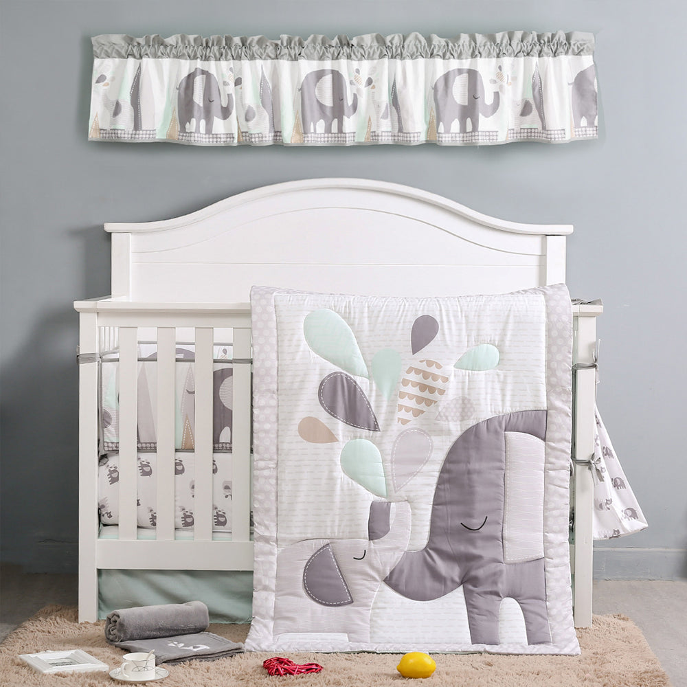 Elephant baby 2024 comforter set